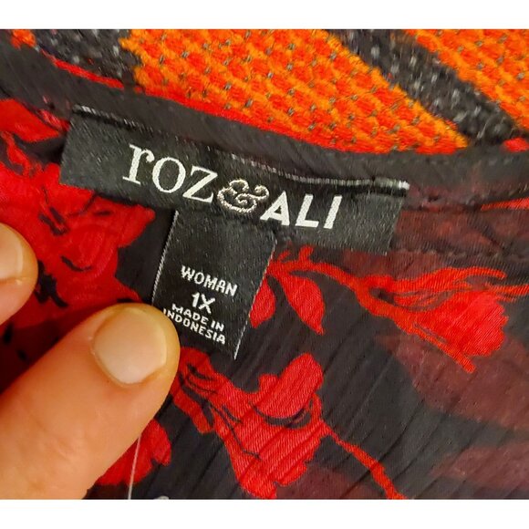 NEW Roz and Ali Plus Size Black and Red Floral Chiffon Top. Ruffles. 1X - Picture 13 of 14